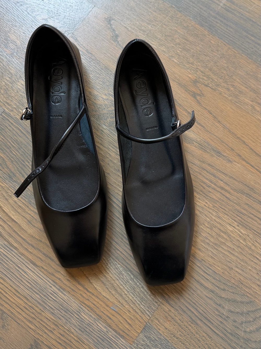 Uma Mary-Jane Flats - Black NWT